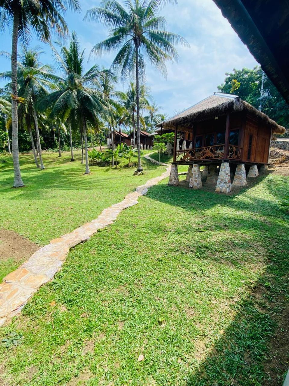 Eco Casa Hotel Karimunjawa Buitenkant foto